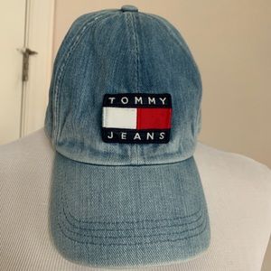 Tommy Hilfiger Hat